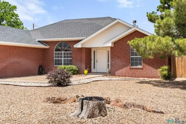 2012 W Cherry Street, Portales, NM 88130