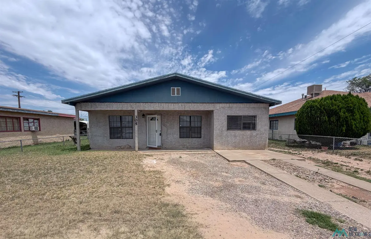 305 E Frazier St, Roswell, NM 88203 - #1