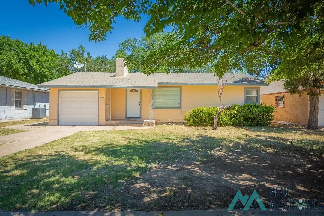 1607 W Tilden St, Roswell, NM 88203 - #1