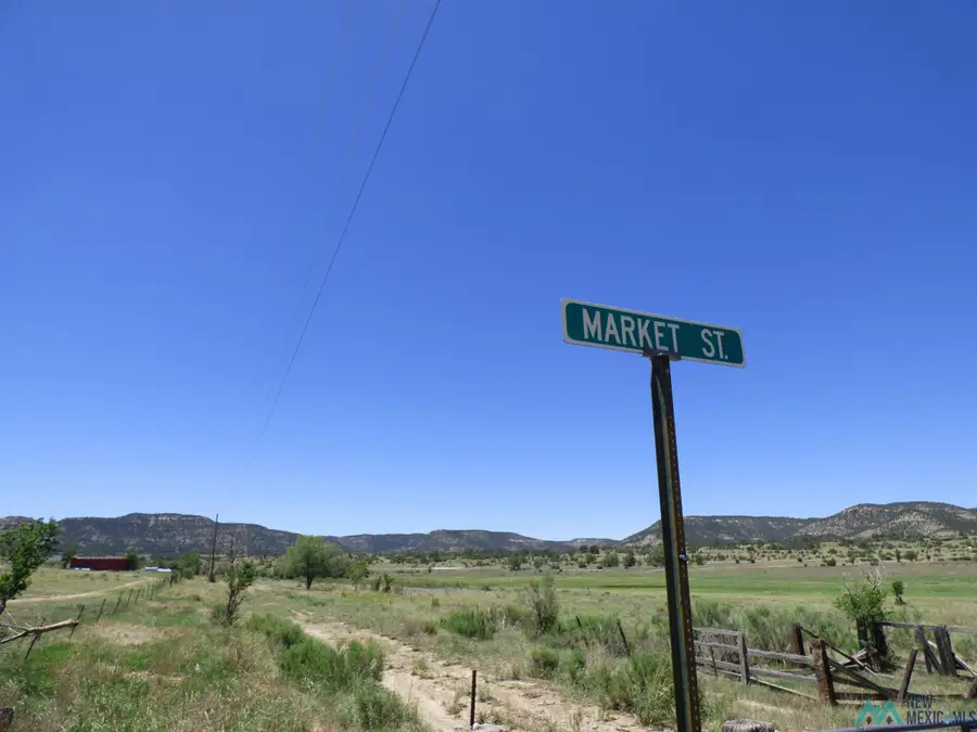 Market St, Raton, NM 87740 - #2