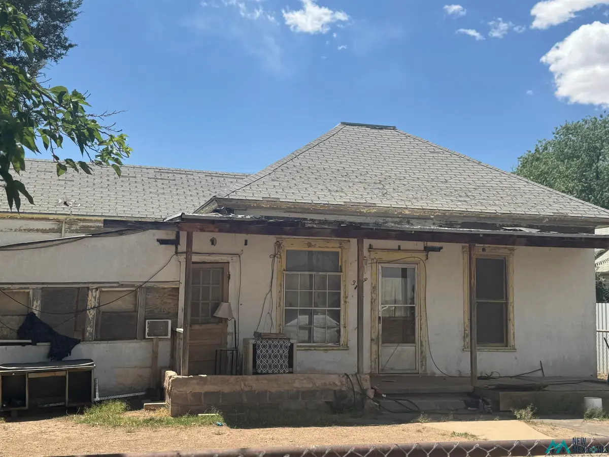 317 W Dallas Ave, Artesia, NM 88210 - #1