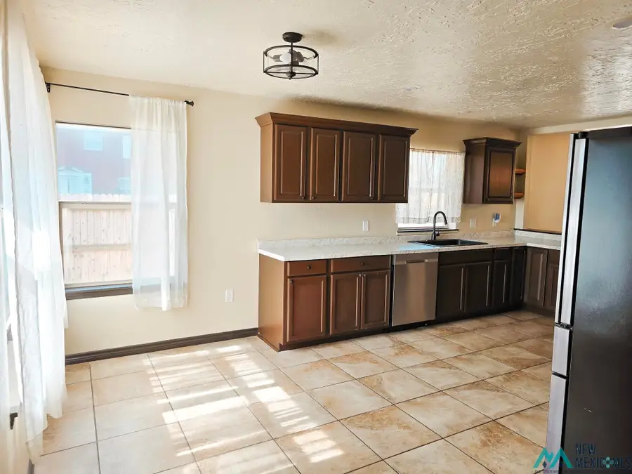 2901 Gidding St, Clovis, NM 88101 - #2
