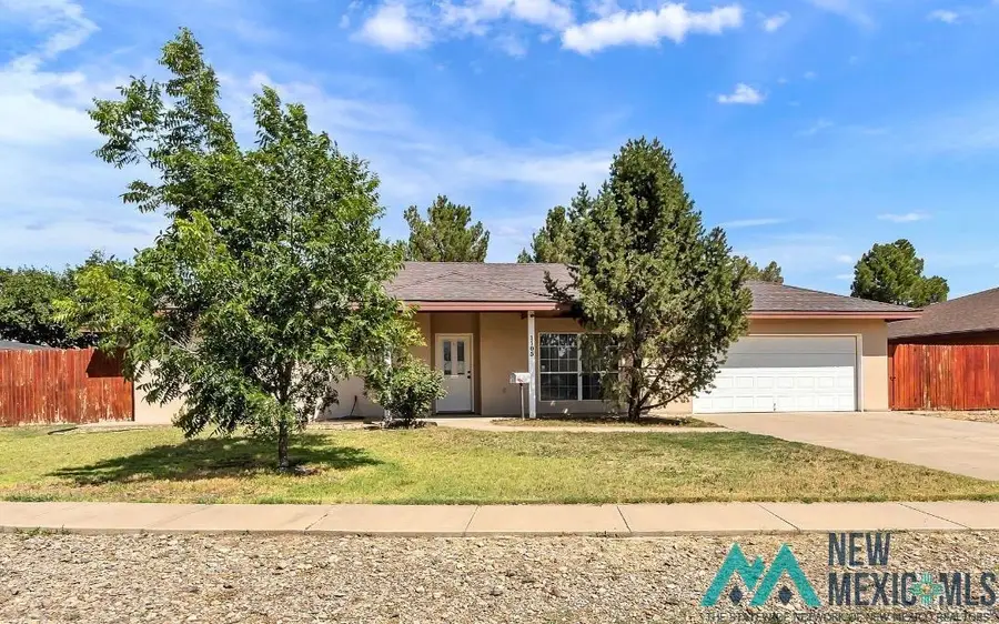 1105 Avenida Del Sumbre, Roswell, NM 88203 - #2