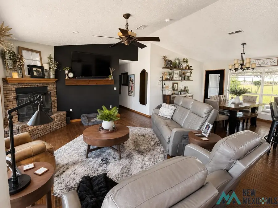 410 N Second St, Logan, NM 88426 - #3