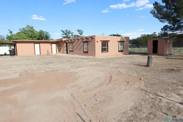 506 W 16th St, Roswell, NM 88201