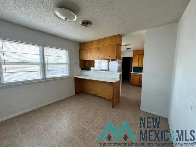 801 W Yucca Dr, Clovis, NM 88101 - #3