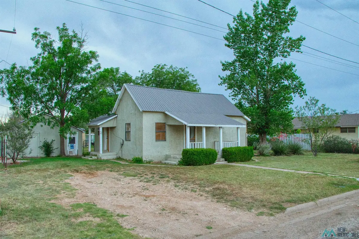 217 W 14th St, Portales, NM 88130 - #1