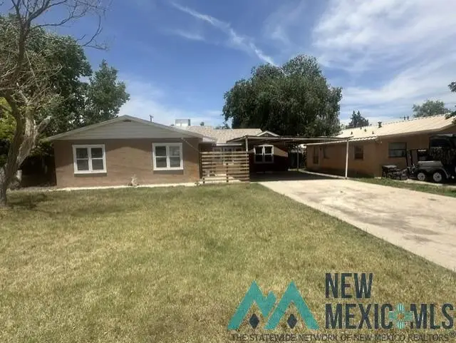 306 W Chisum Ave, Artesia, NM 88220 - #1
