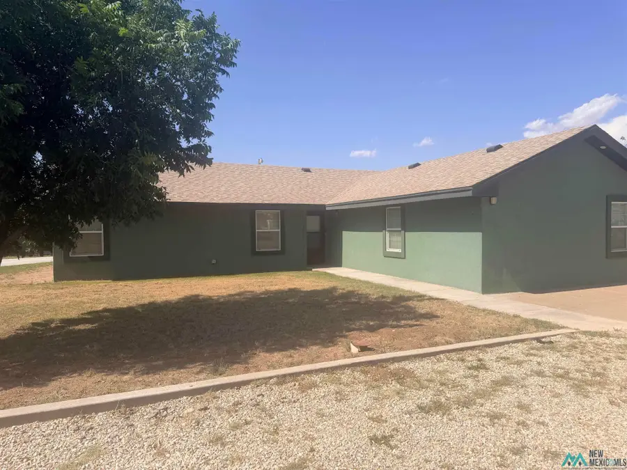 808 Castleberry, Artesia, NM 88210 - #2