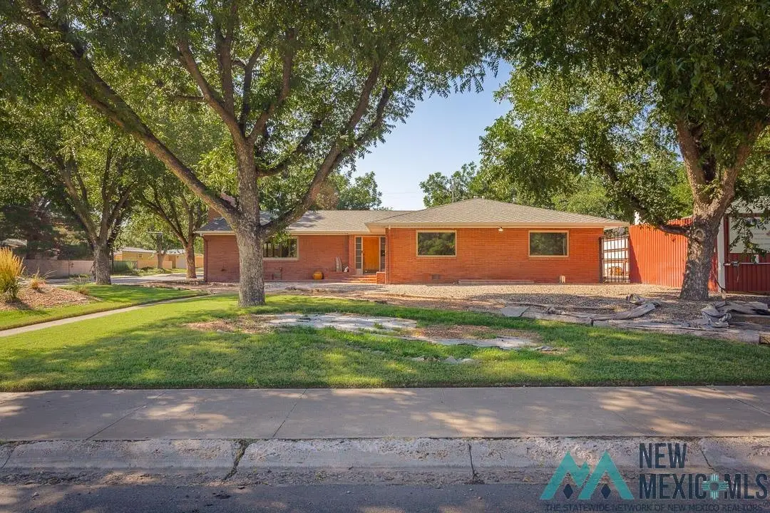 1300 W 4th St, Roswell, NM 88201 - #1