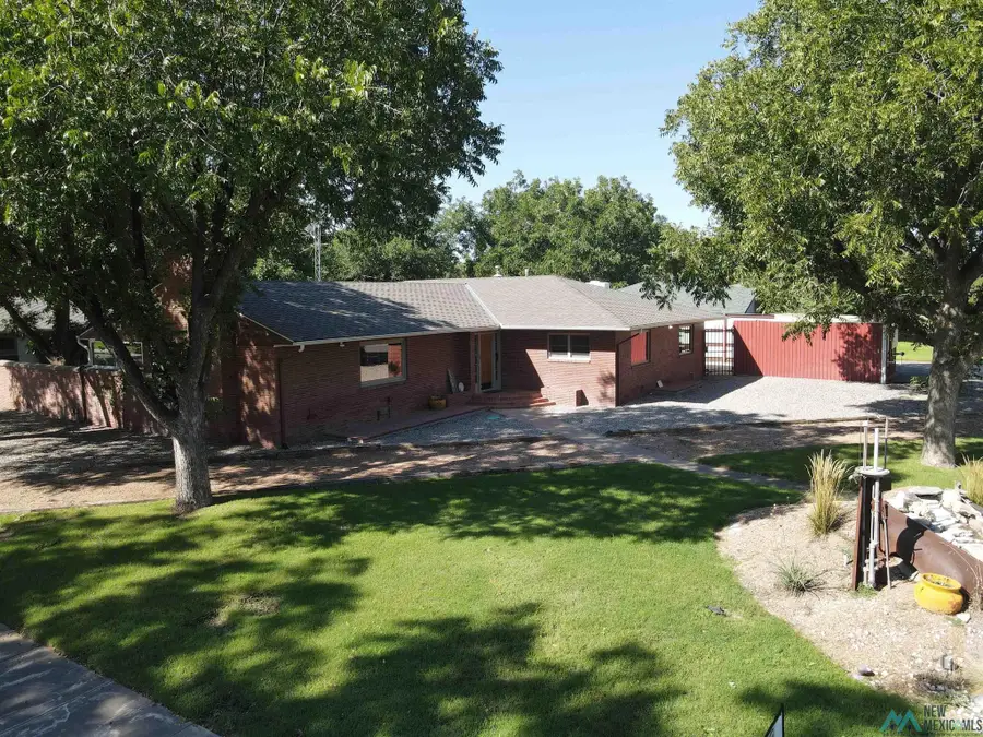 1300 W 4th St, Roswell, NM 88201 - #3