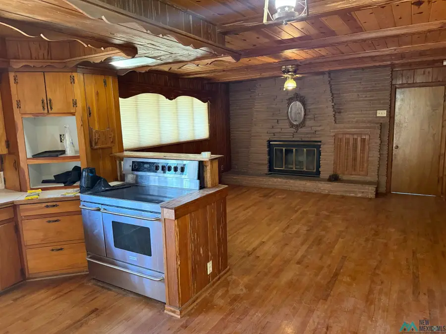 105 Haldeman, Artesia, NM 88210 - #2