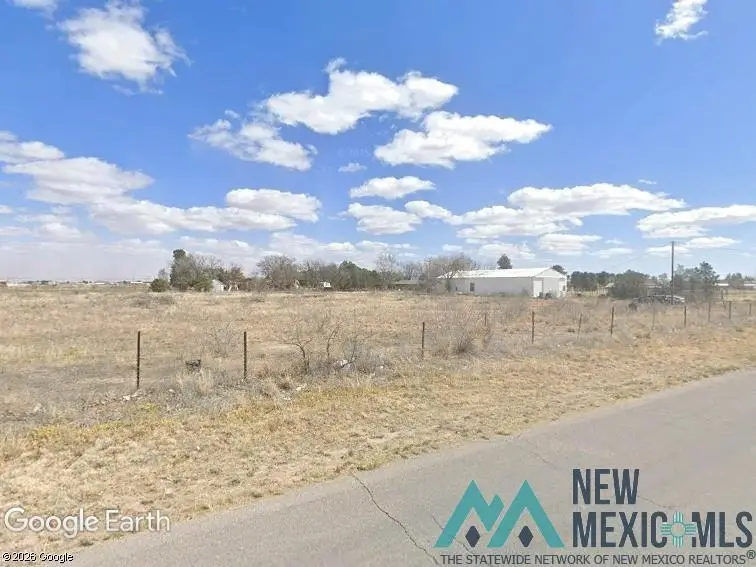 N Tomlinson St, Hobbs, NM 88242 - #1
