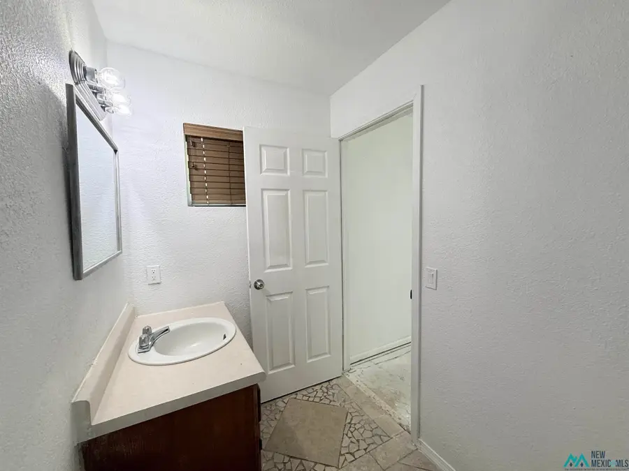 815 S Tin St, Deming, NM 88030 - #3