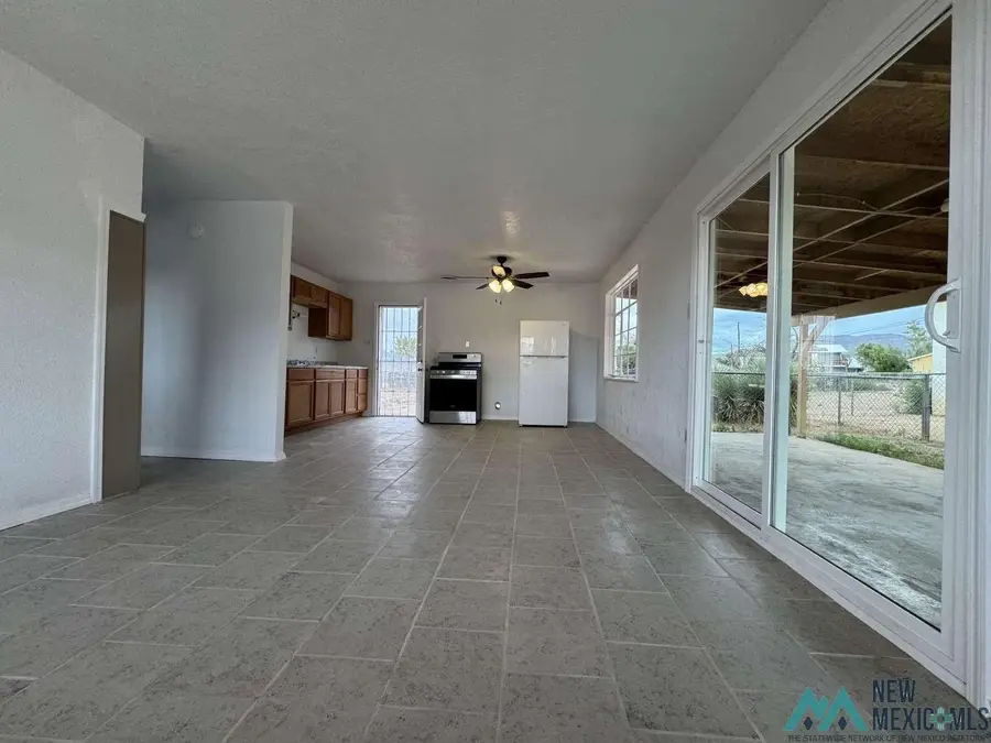 605 Brookdale Dr, Alamogordo, NM 88310 - #3