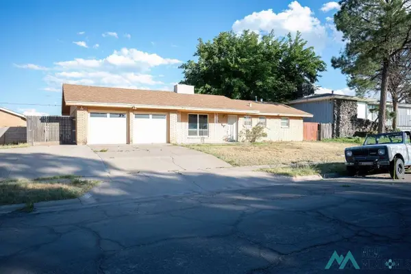 2113 Barnett Dr, Roswell, NM 88203
