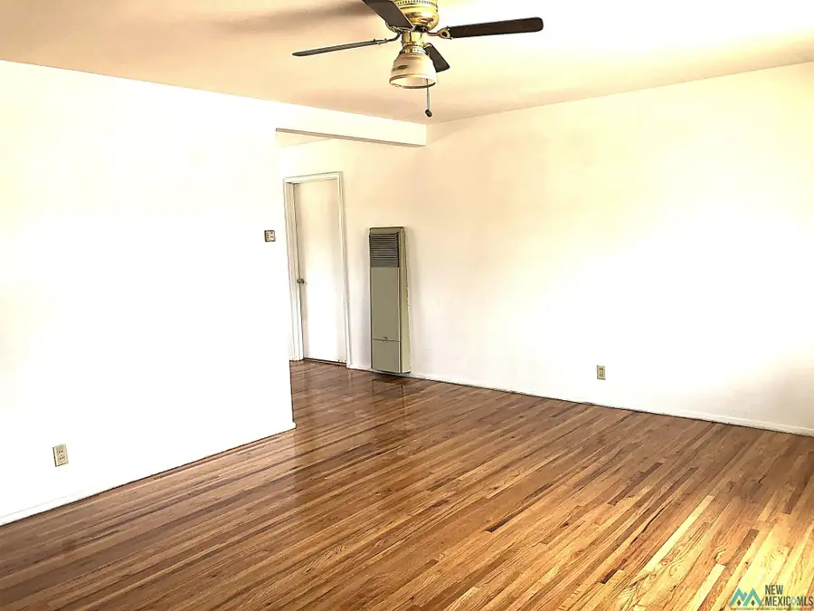 308 Valentina, Gallup, NM 87301-0000 - #2