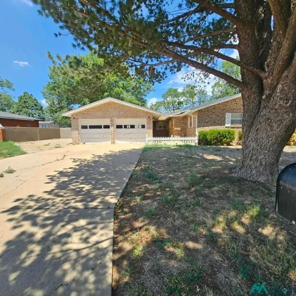 1908 Enloe Dr, Clovis, NM 88101