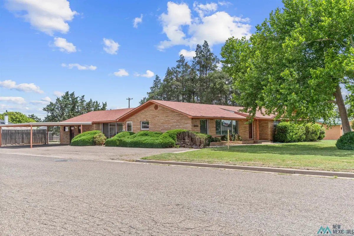 1200 E 21st St, Clovis, NM 88101 - #1