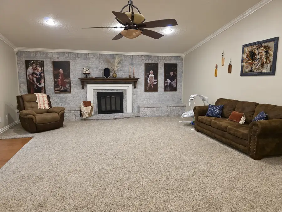 418 W. Martin St, Hobbs, NM 88242 - #3