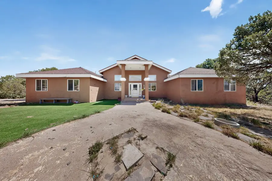 24 Calle De Leon, Las Vegas, NM 87701 - #2
