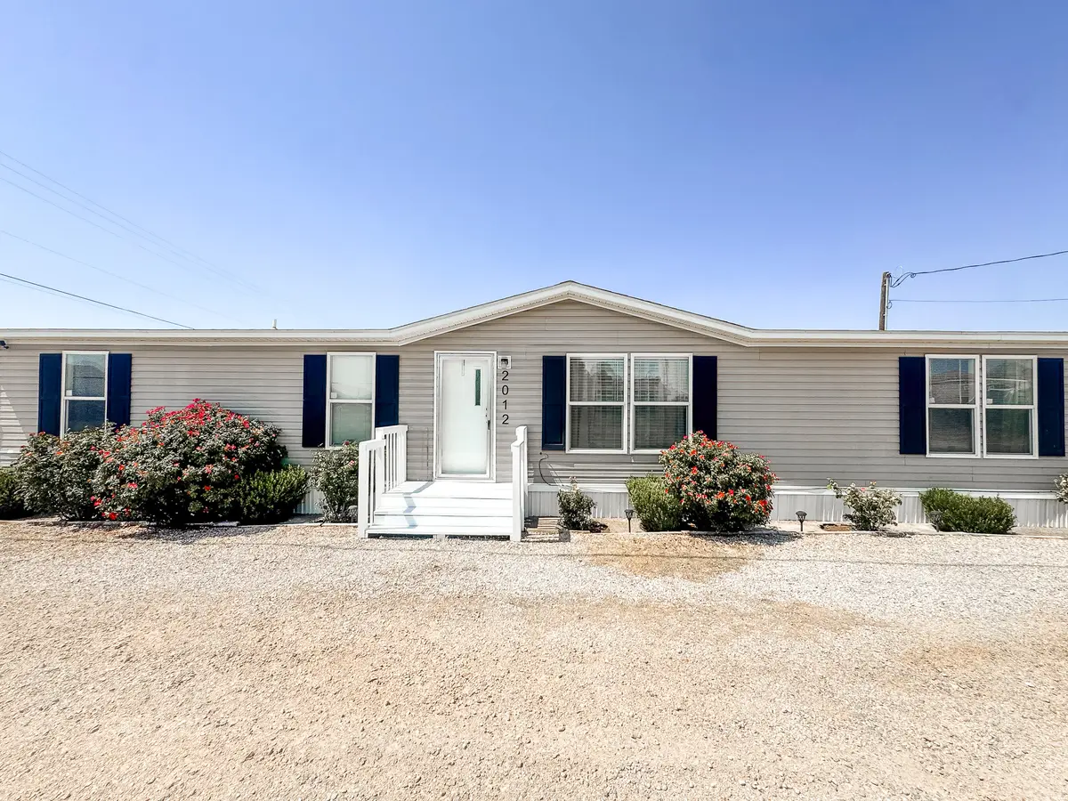 2012 Algerita St, Carlsbad, NM 88220 - #1