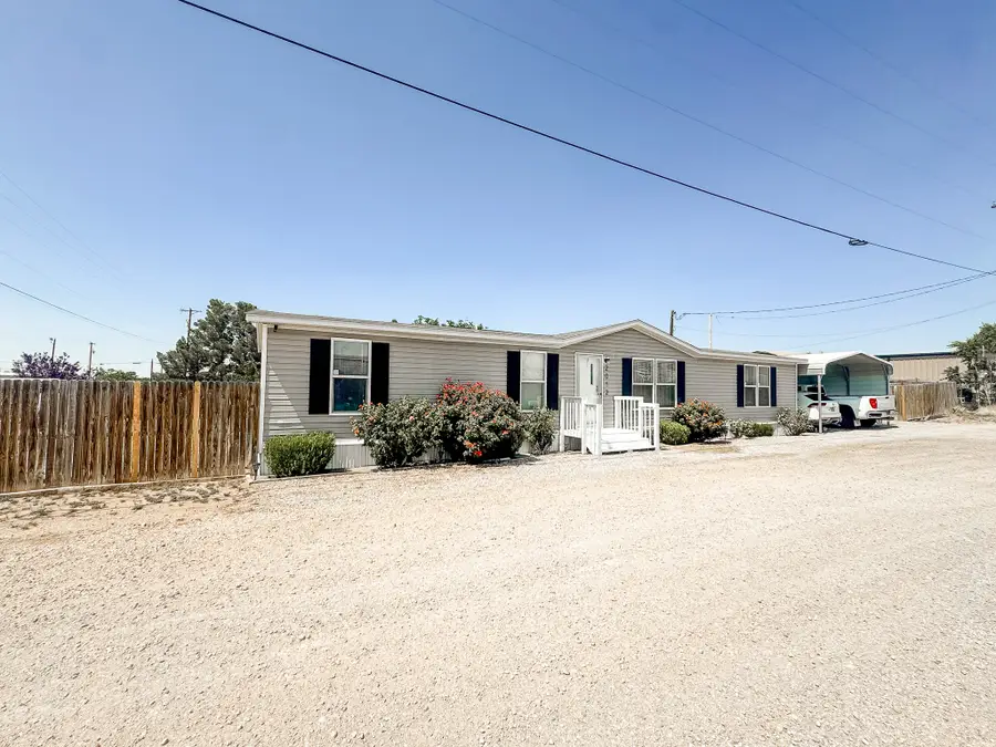 2012 Algerita St, Carlsbad, NM 88220 - #3