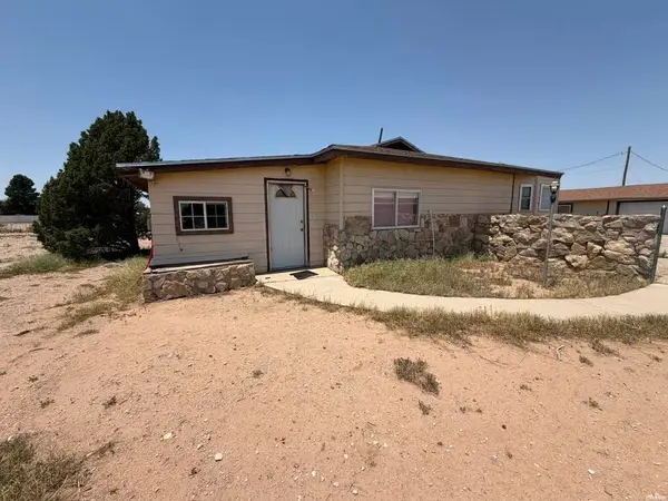 3506 Hidalgo, Carlsbad, NM 88220