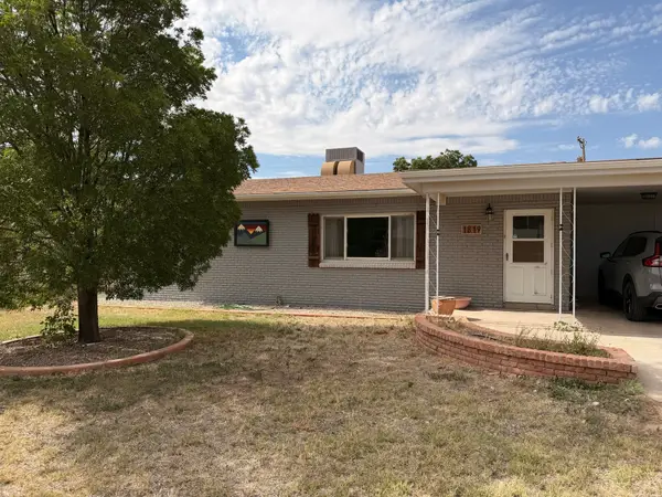 1819 W Runyan Ave, Artesia, NM 88210