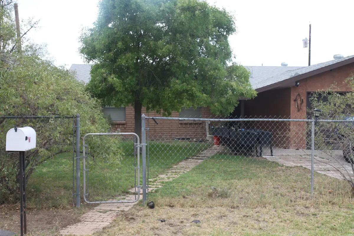 1400 Sandburg Dr, Deming, NM 88030 - #1