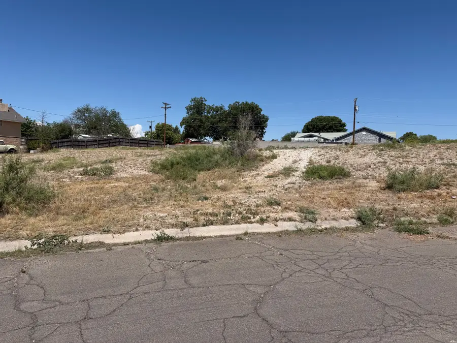 500 Cielito Dr, Roswell, NM 88201 - #2