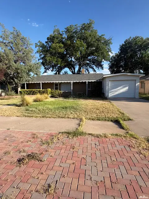 1708 W 3rd St, Roswell, NM 88201 - #1