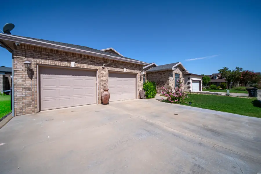 609 Riviera Ct, Carlsbad, NM 88220 - #2