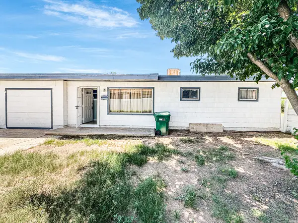 1527 N Breckon Dr, Hobbs, NM 88240
