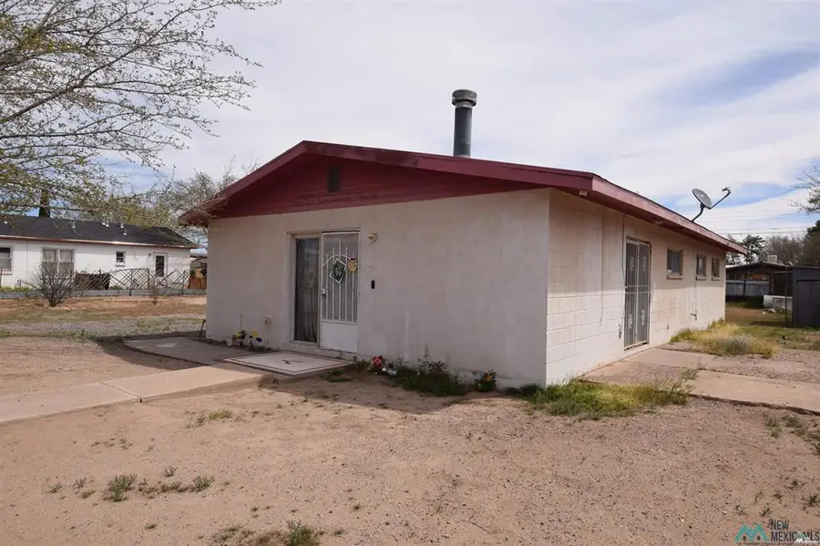 1013 S Silver St, Deming, NM 88030 - #2