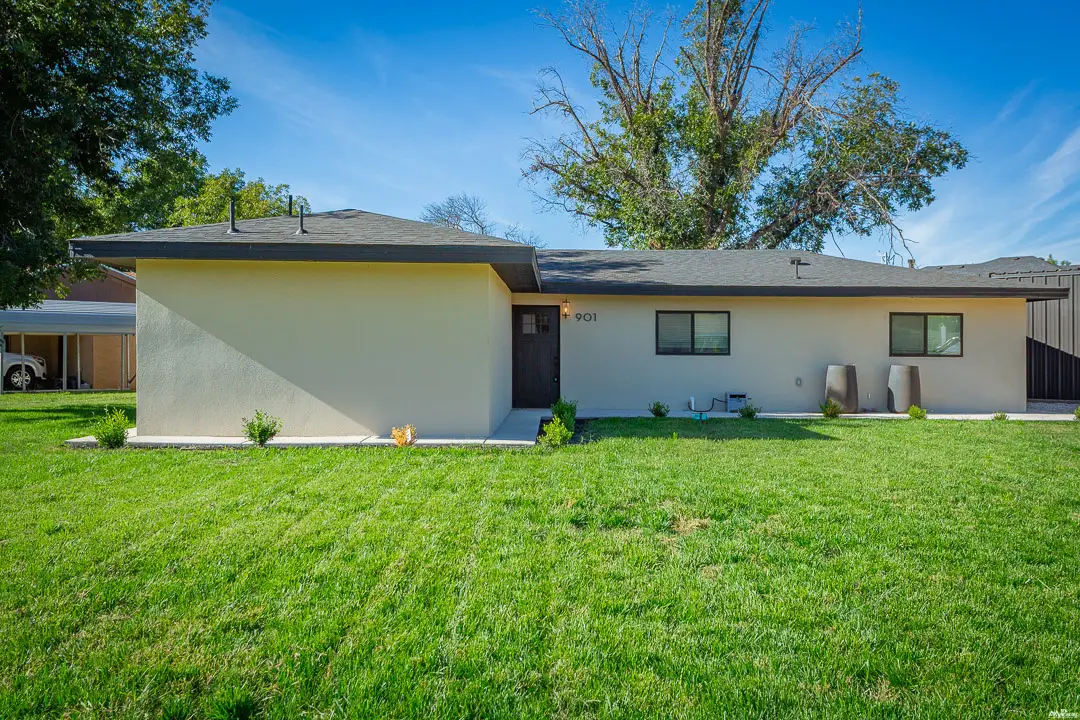901 Catalina Dr, Artesia, NM 88210 - #1
