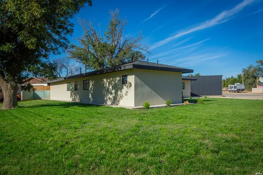 901 Catalina Dr, Artesia, NM 88210 - #3