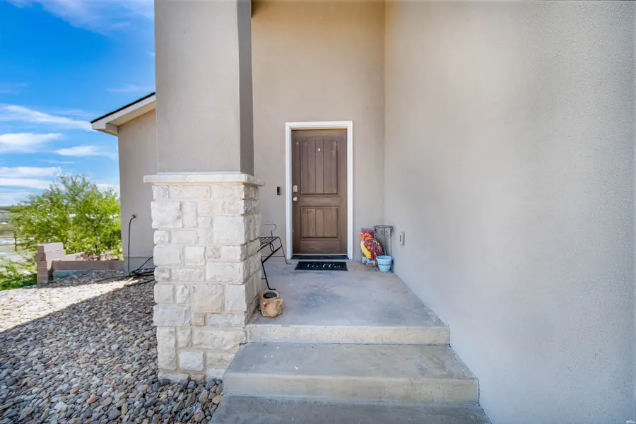 1917 Diamond Dr, Carlsbad, NM 88220 - #3