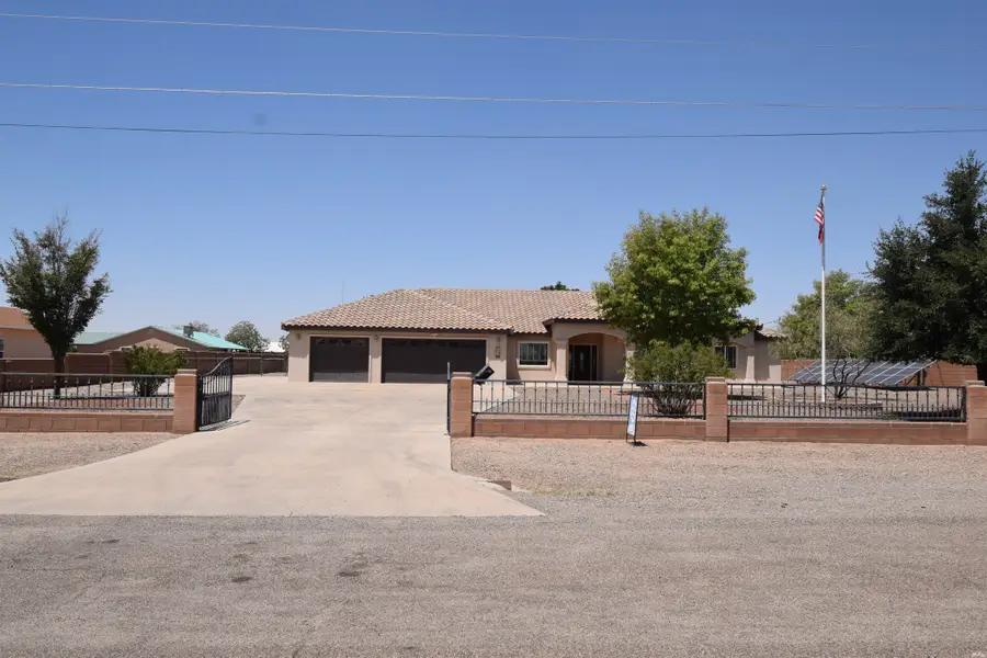 2780 S Saddler St, Deming, NM 88030 - #2