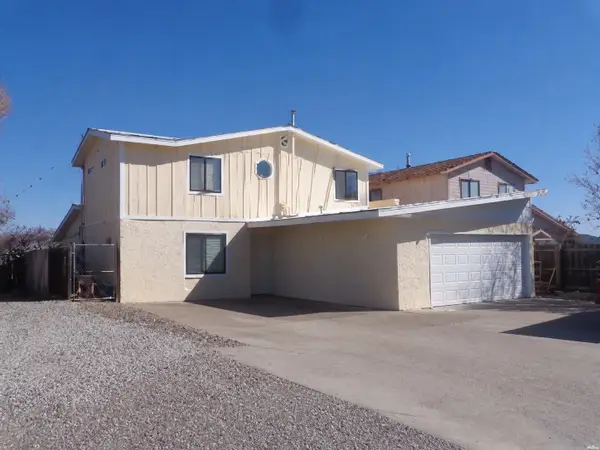 813 Morgan Ave, Gallup, NM 87301