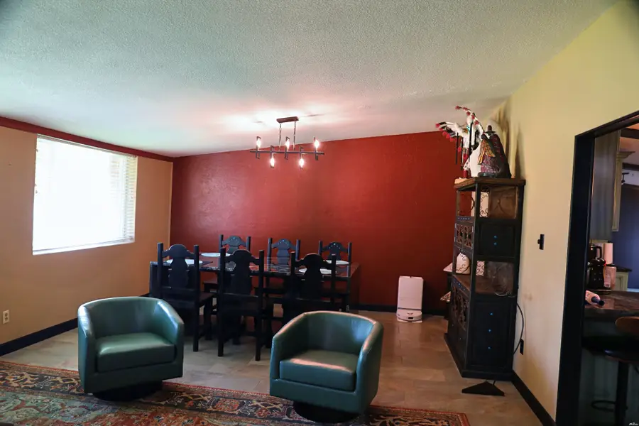 1103 Country Clu Cir, Carlsbad, NM 88220 - #3