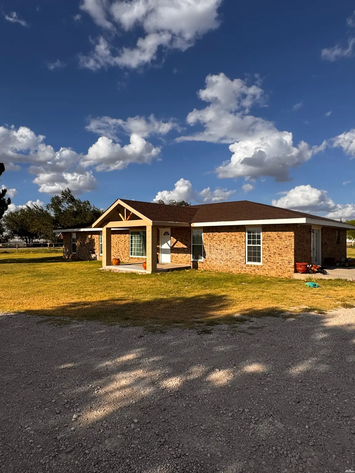 606 32nd St, Lovington, NM 88260 - #1