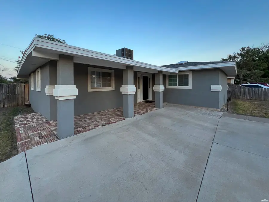 405 Fir Ave, Roswell, NM 88203 - #2