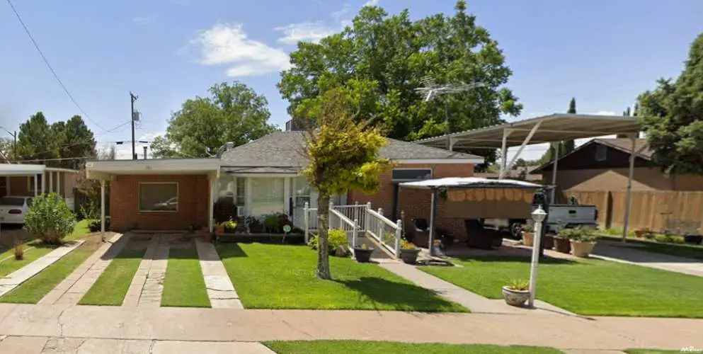 904 S 6th St, Artesia, NM 88210 - #1