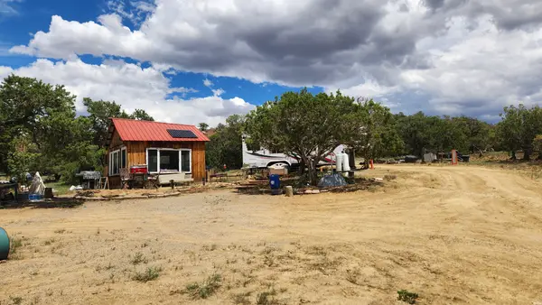 174 Mountain View Ln., Pie Town, NM 87827