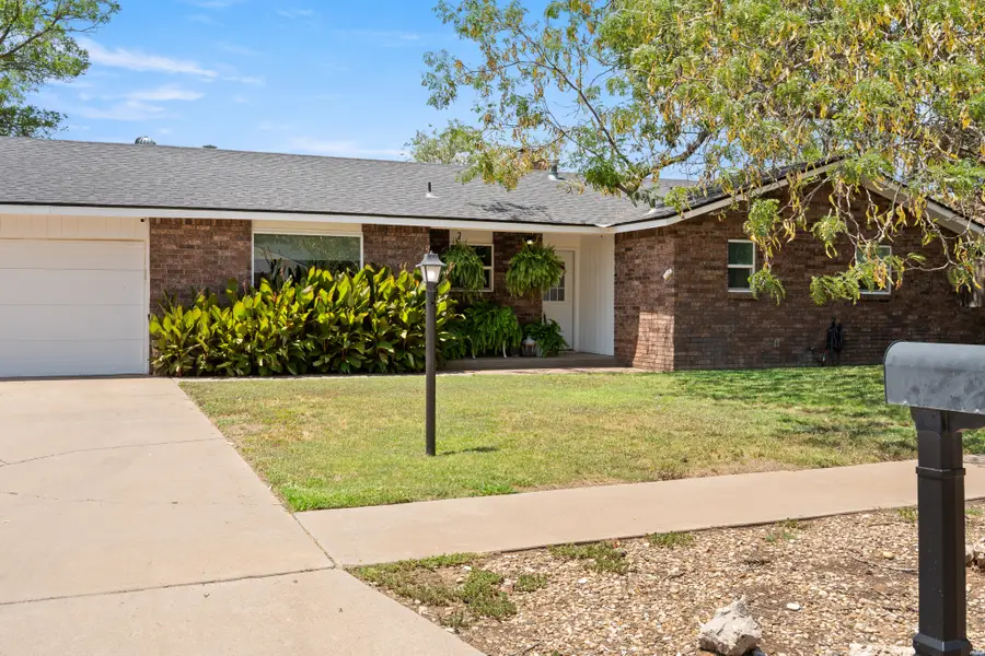 2556 Sharondale Dr, Clovis, NM 88101 - #3