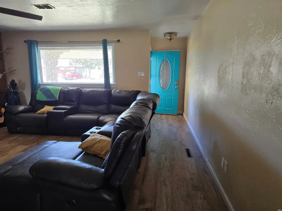 109 W. Yucca Ave, Clovis, NM 88101 - #2