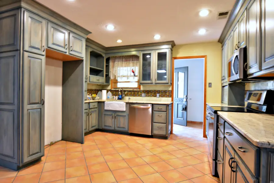 205 Floyd Golden Cir, Portales, NM 88130 - #3