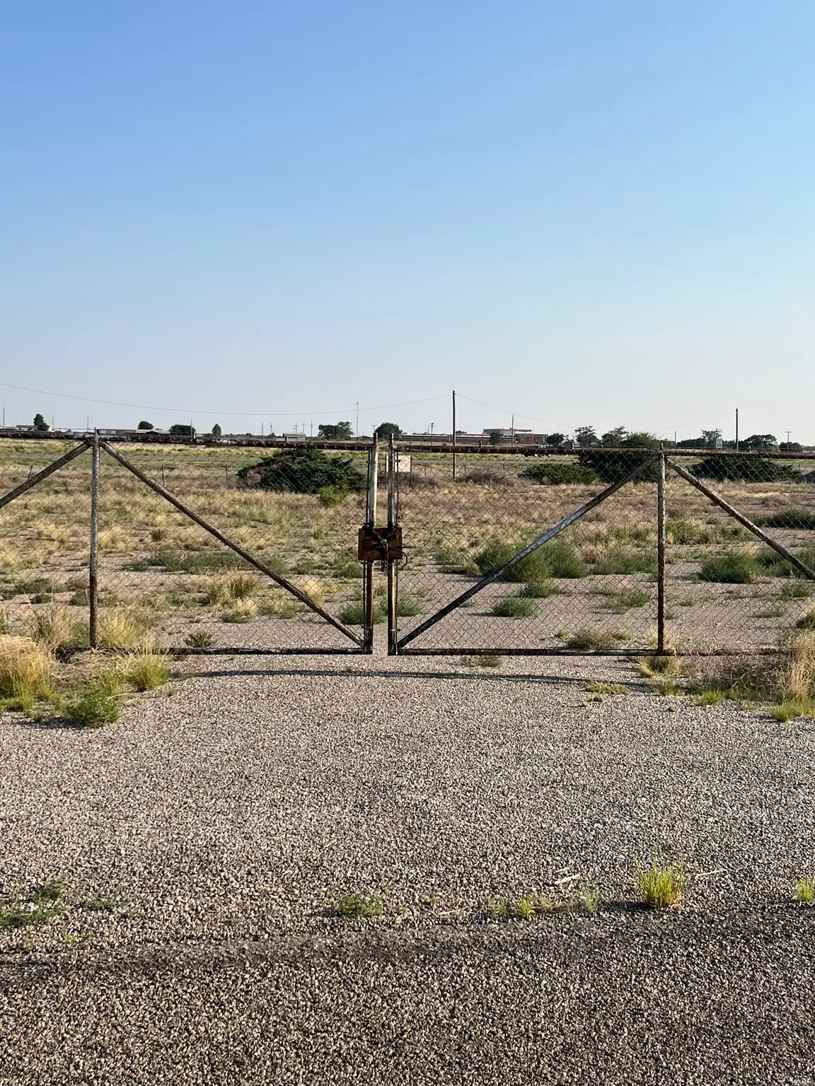 910 E Gallina, Roswell, NM 88201 - #1