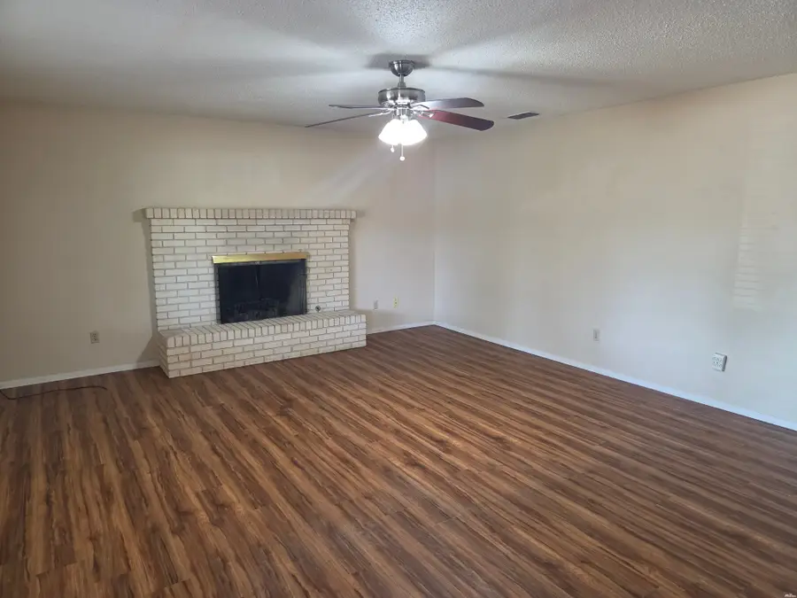 802 Hall Dr, Roswell, NM 88201 - #3